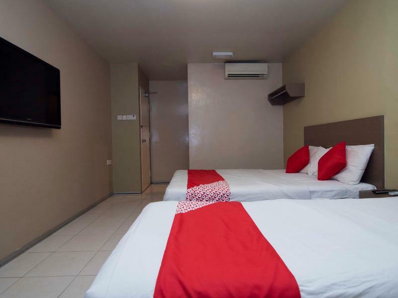 Oyo 434 Marbella Hotel Джохор-Бару Экстерьер фото